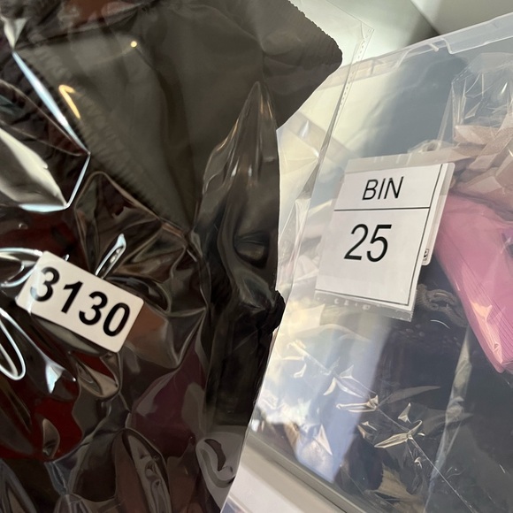 MKors Crop Top - Picture 6 of 6